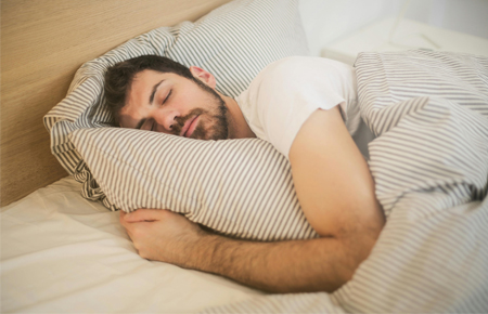 Easy tips to sleep better at night
